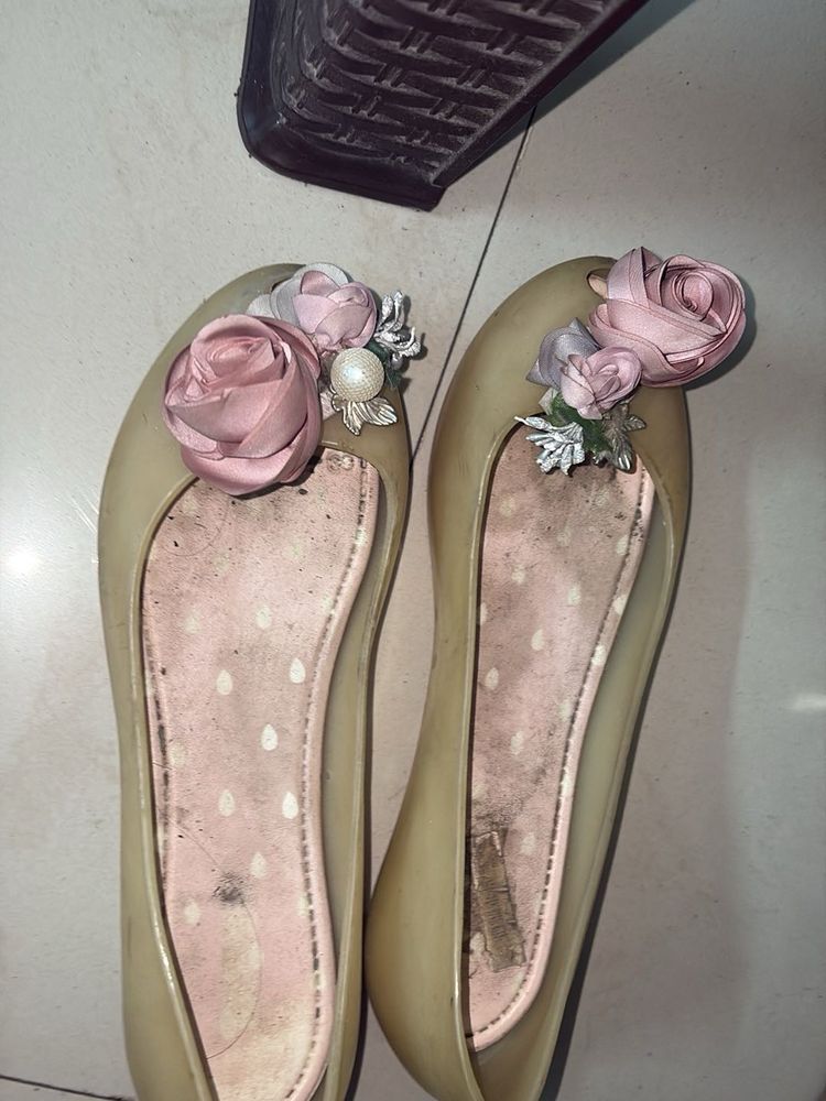 Floral Applique Ballerinas