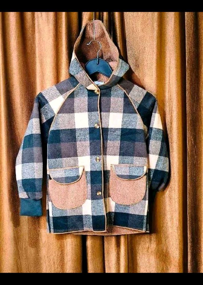 Jacket for 9 to 10 year boys with Multiple pockets