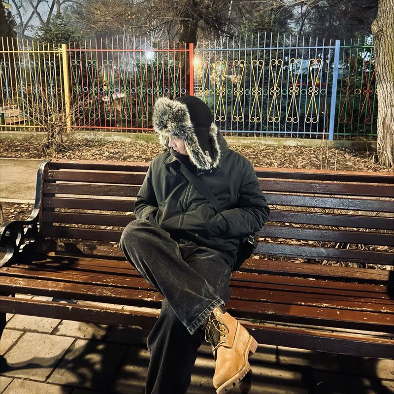 Fur Trimmed Trapper Hat