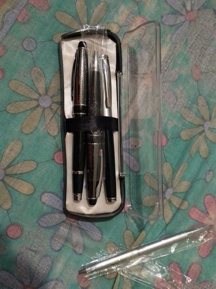 Vintage Pen Set Of 4