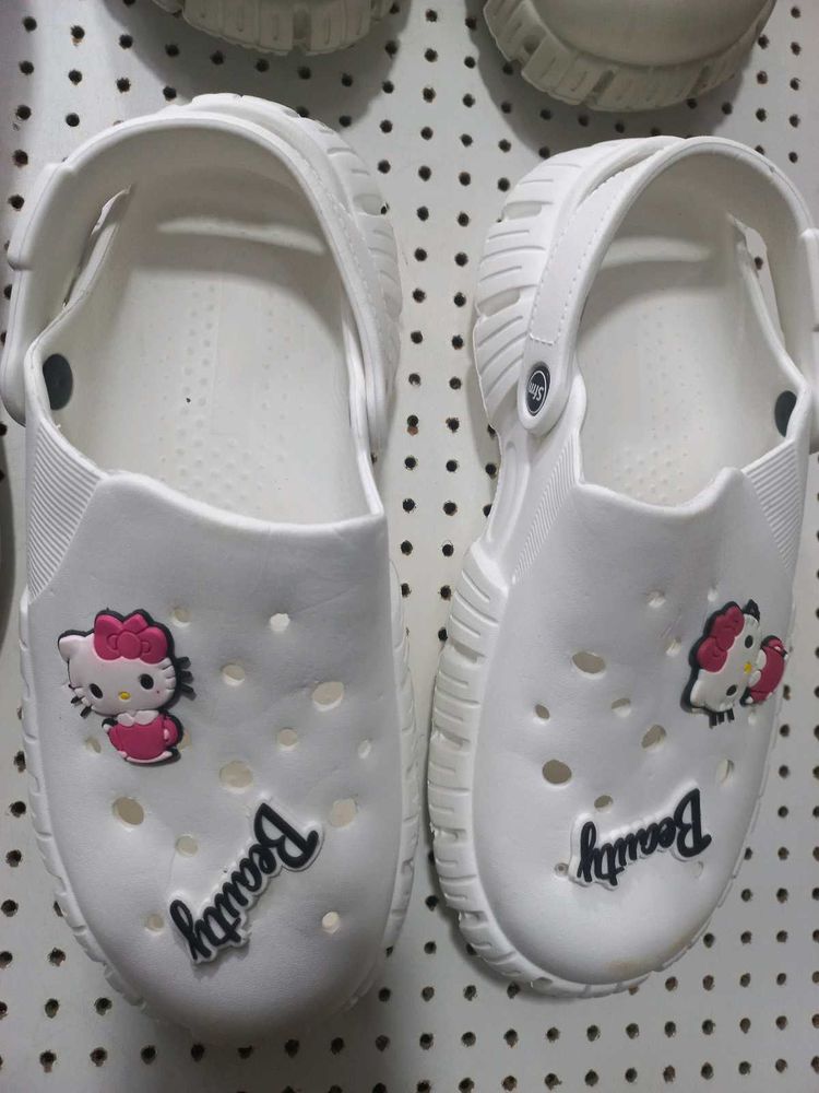 Cute Hello Kitty Clogs