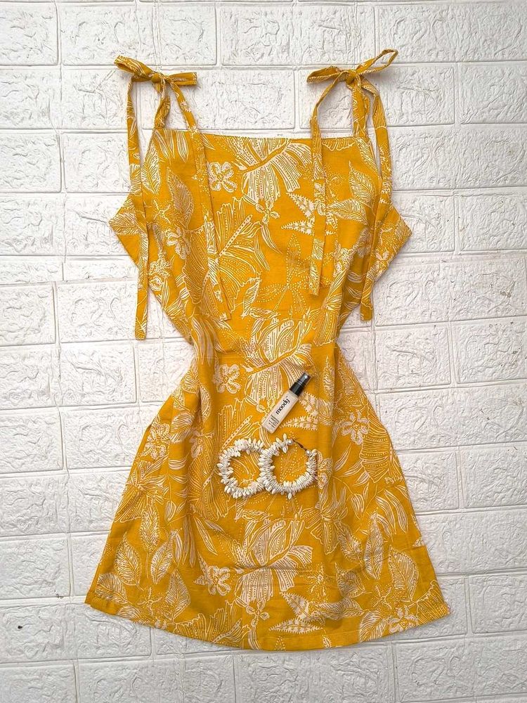 Strapped Short Kurti 🫶🏻
