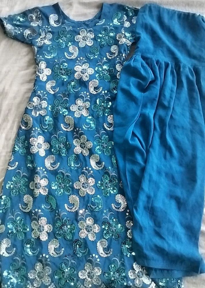 Suit For Women Its Has Duppatta And Pant Too