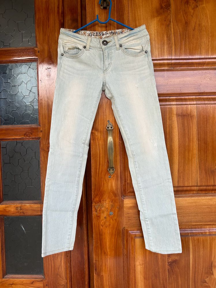 GUESS Distress Jeans