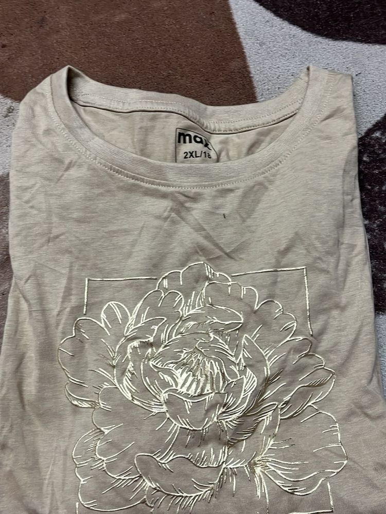 Max 2XL Floral Tee