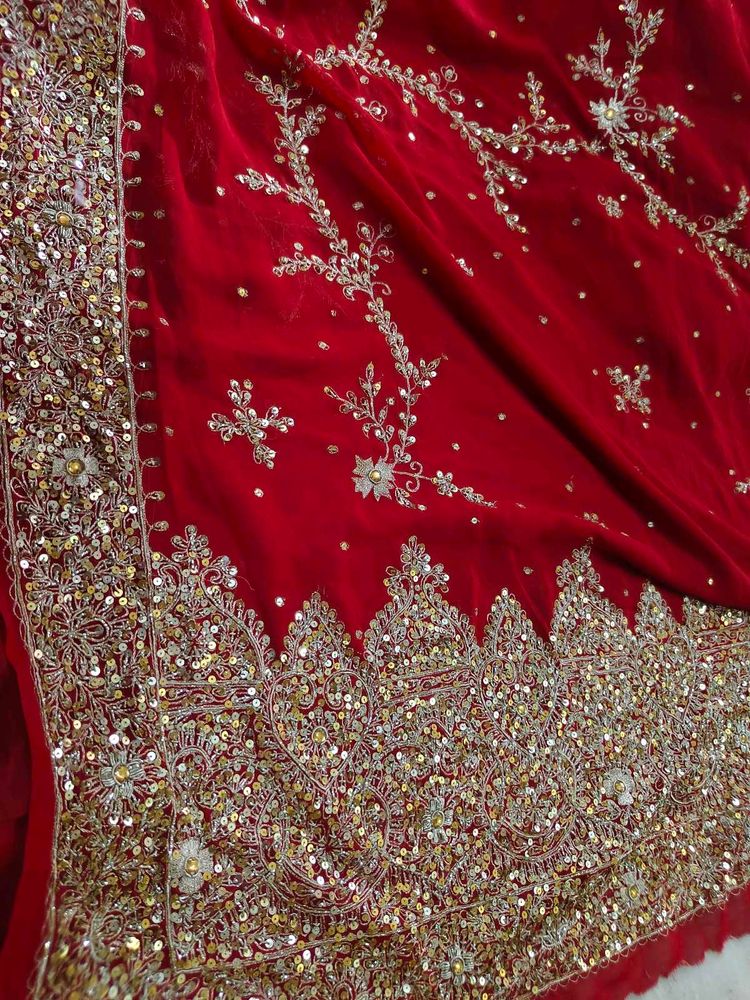 red ♥️ zardozi aari  vintage heavy work saree 😍