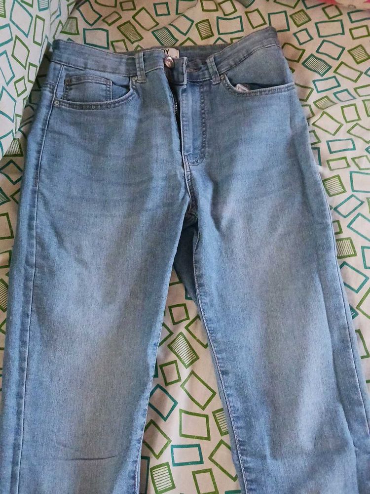 Light Wash Denim Jeans