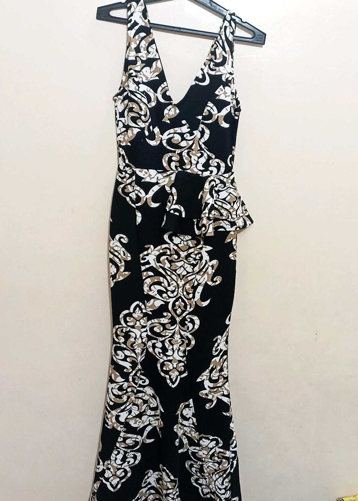 Elegant Black Print Dress