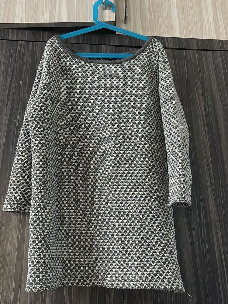 A Grey Top