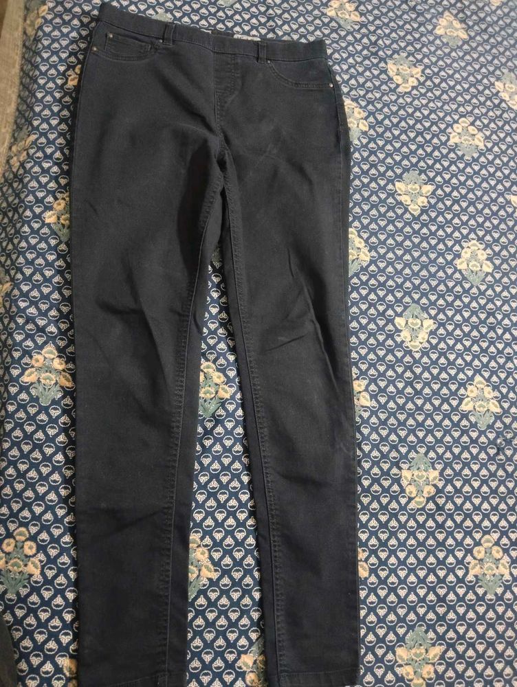 Black Skinny Jeans