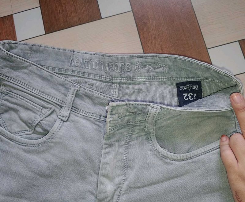 Neutral Jeans Donation for men