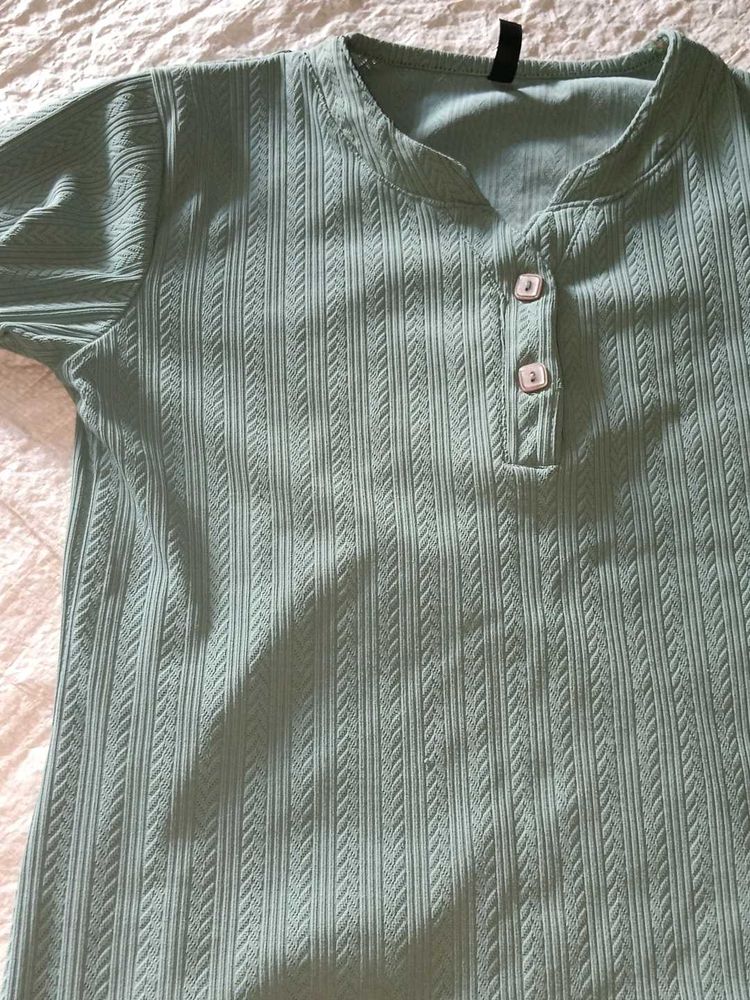 Stylish Design Woman Top