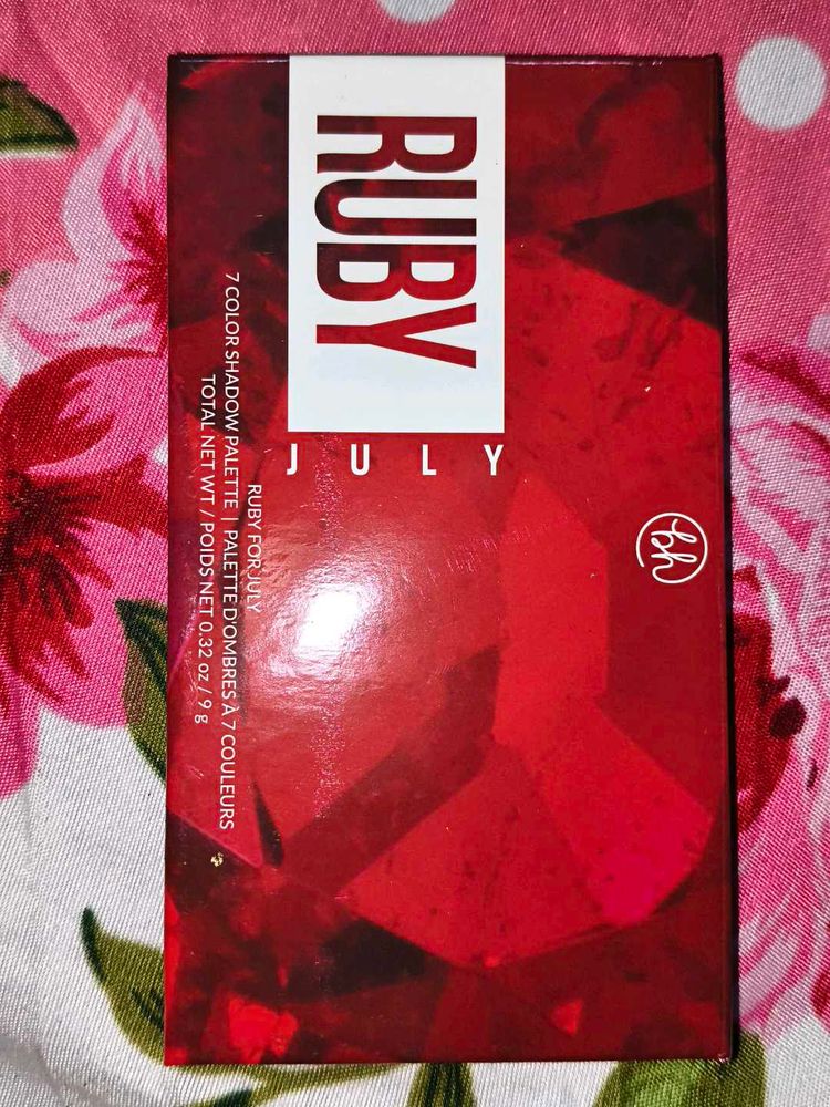 Ruby July Eyeshadow Palette