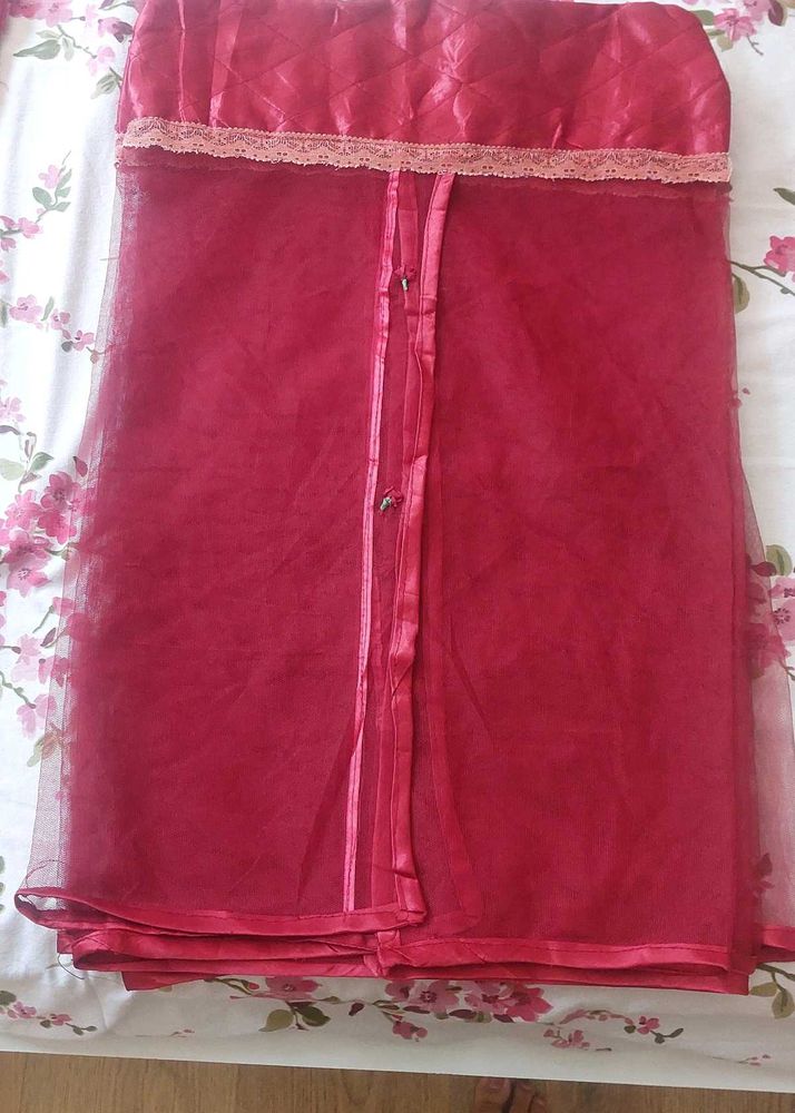 6 Saree Covers For Hangers With Free Blouse Cover