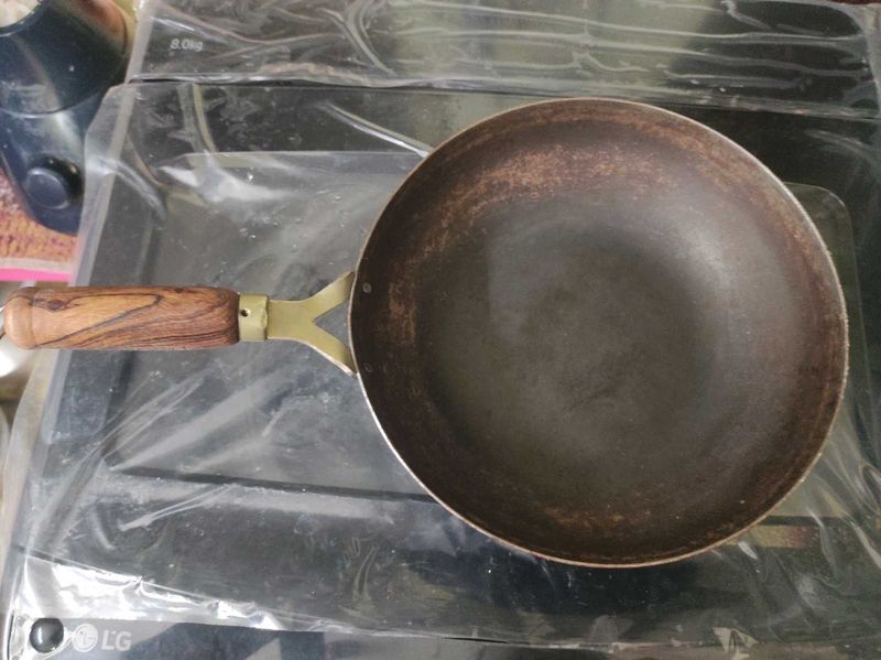 Cesa Florence Chinese Iron Restaurant Style Tawa
