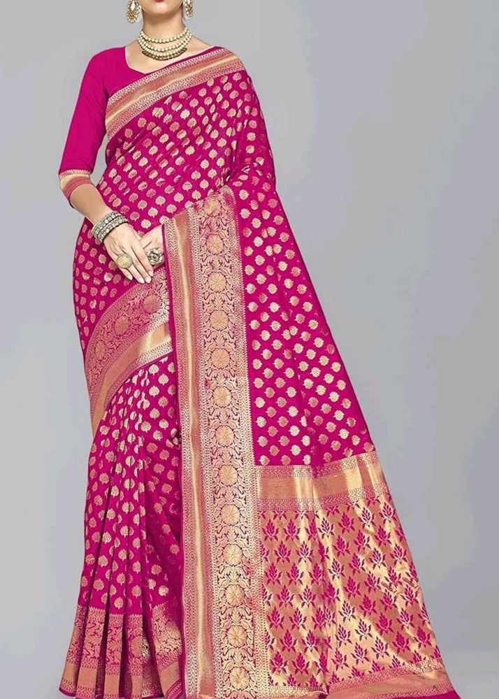 Grab Sale 🎄Elegant Pink Banarasi Silk Saree
