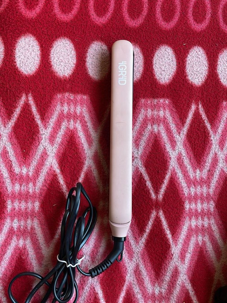 IG4026 hair straightener with ceramic coated plate