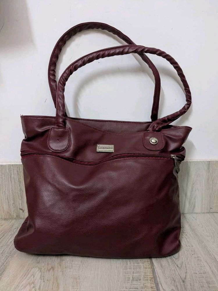 Burgundy shoulder Bag