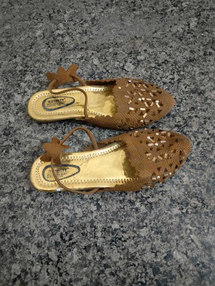 Brown Ethnic Flats