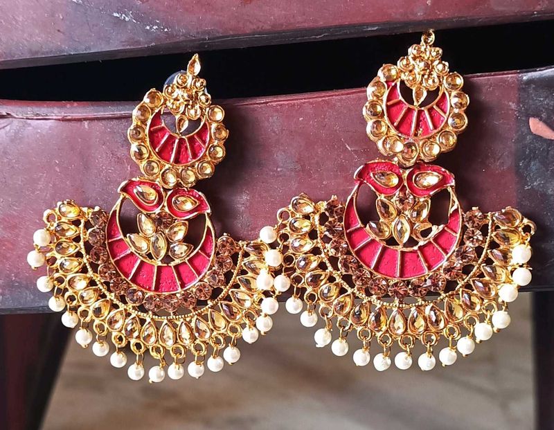 Earrings With Maangtika