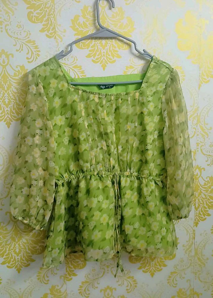 Selvia Women&#39;s Floral Regular Fit TOP