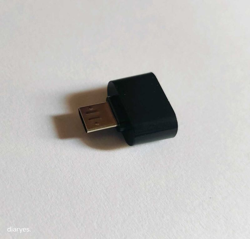 Micro USB (OTG to 2.0) (Android supported