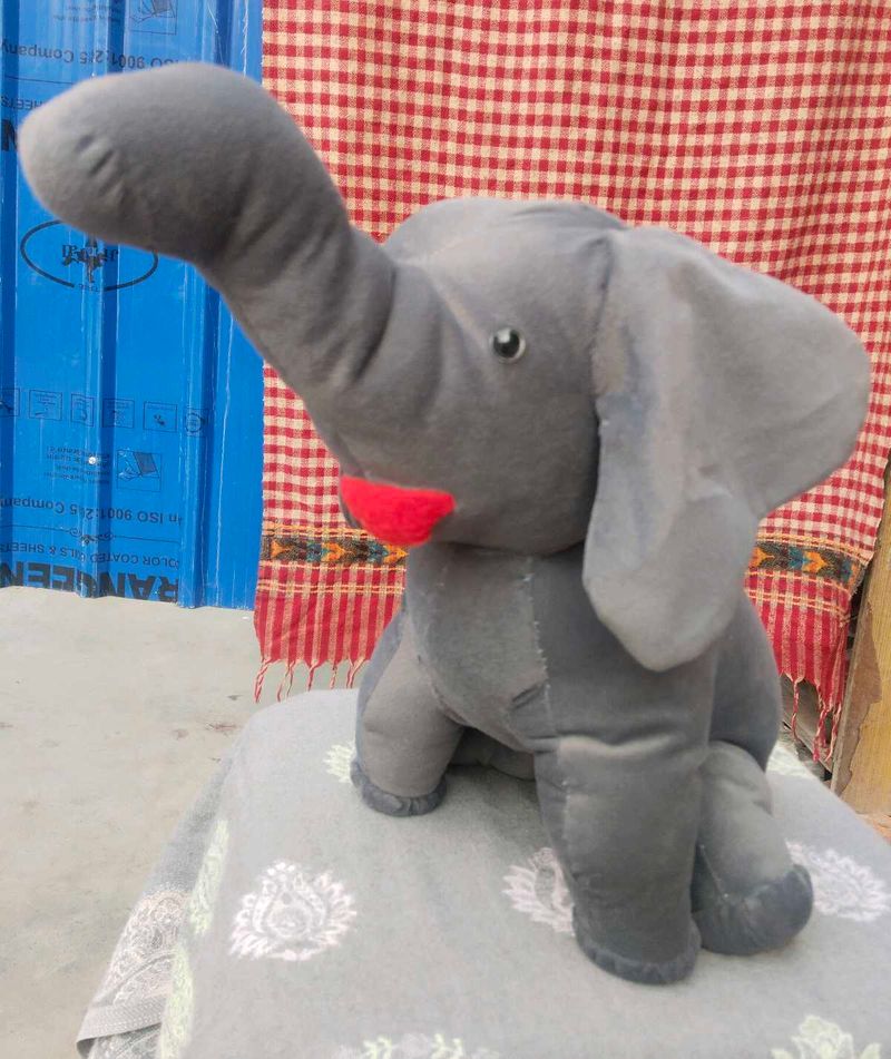 Cute Elephant Plush 🪀🪀