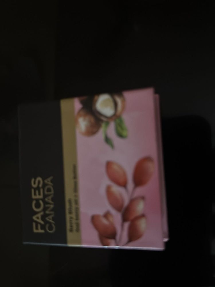 Faces Canada Blush