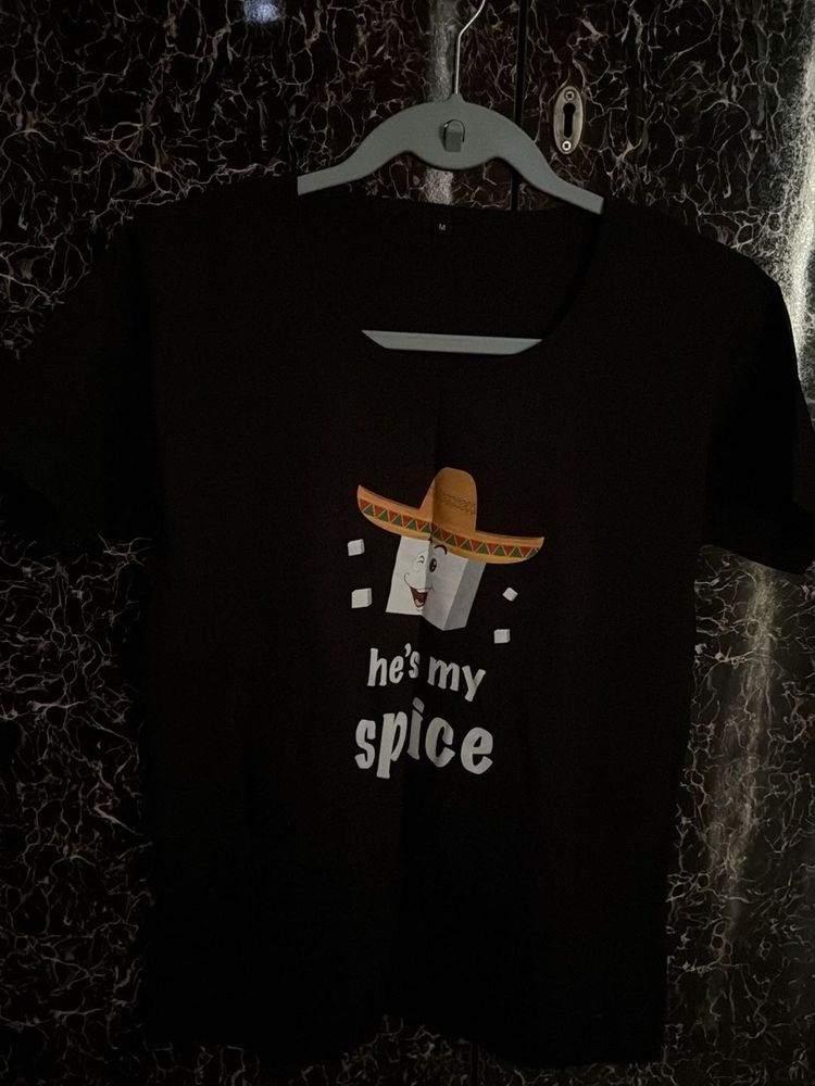 Cute t-shirt to show love for your partner