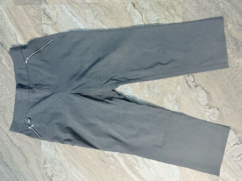 Gray Cropped Pants
