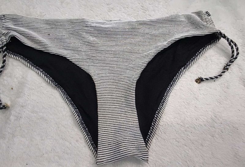 34 Size Ribbon Look