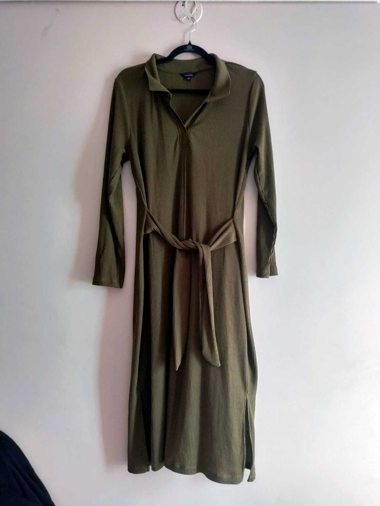 Ribbed Midi Dress