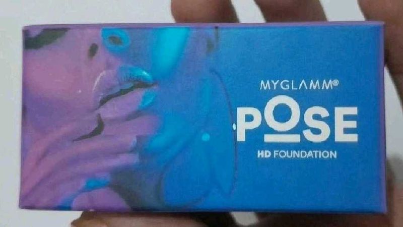 MyGlamm POSE HD Foundation