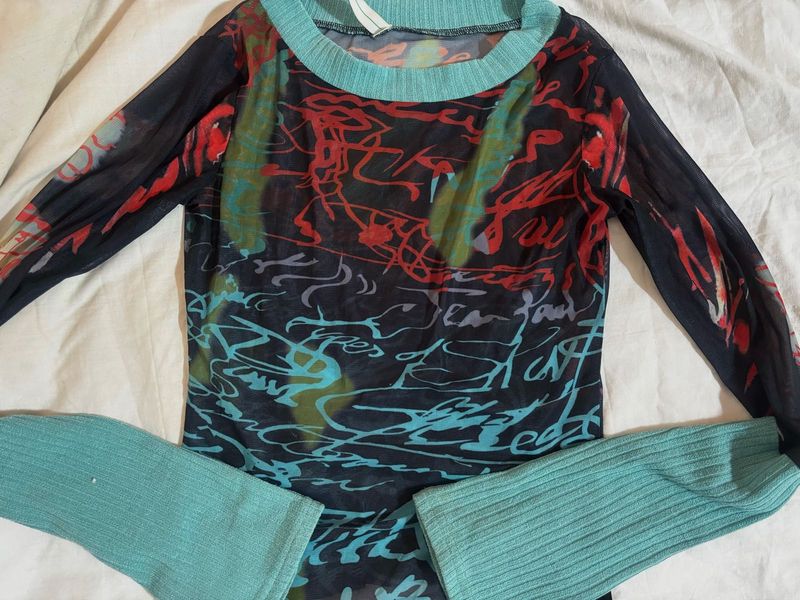 Y2K mesh top 🥰