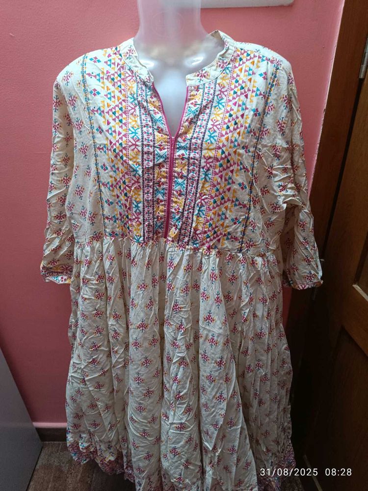 Max Full Flared Embroidered Kurta