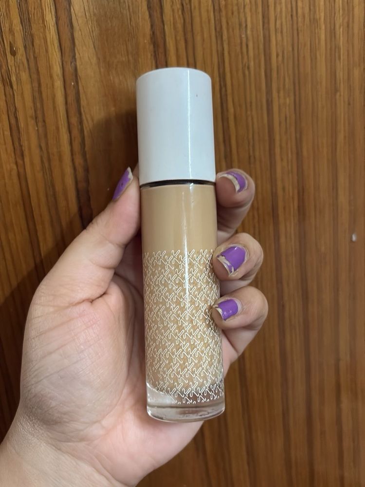 Kay Beauty Foundation - 120Y light