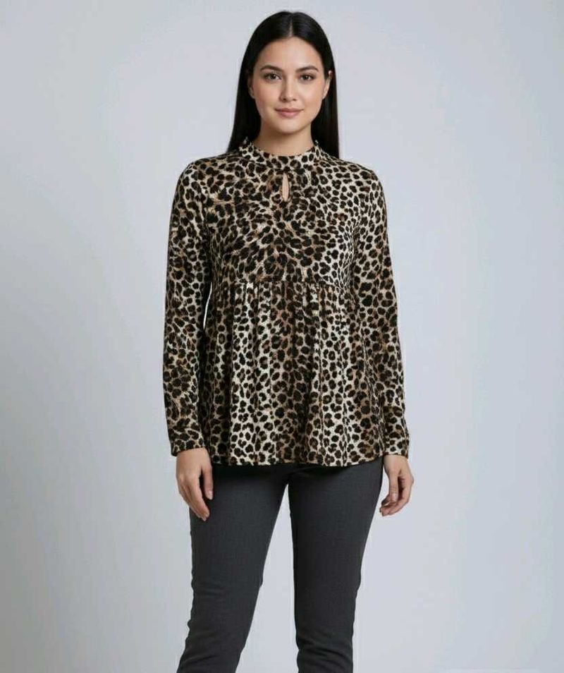 Leopard Print Long Sleeve Top