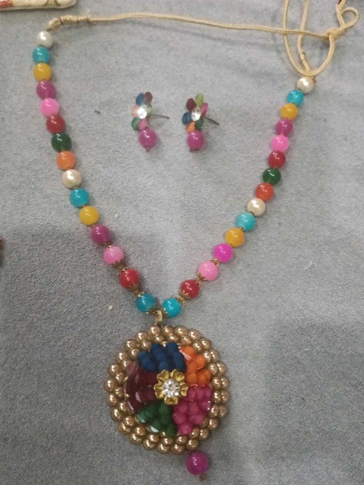 Colorful Beaded Necklace Set