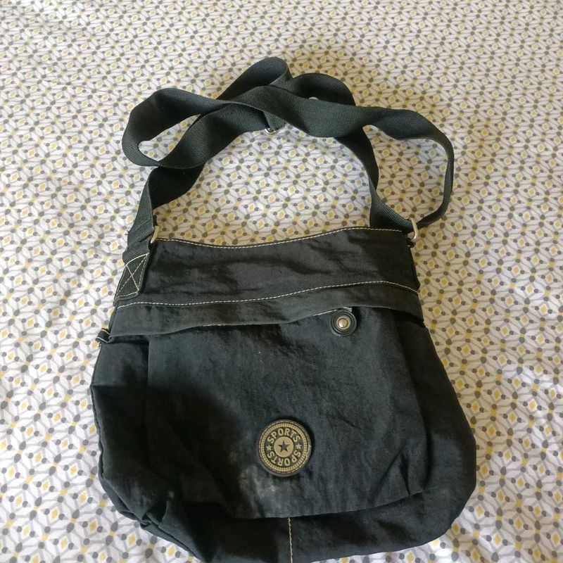 Black sling bag