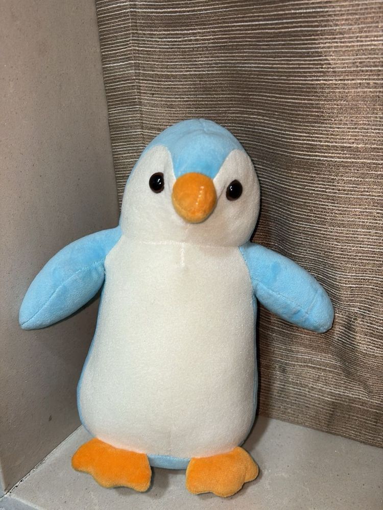 Cute Penguin Plush Toy