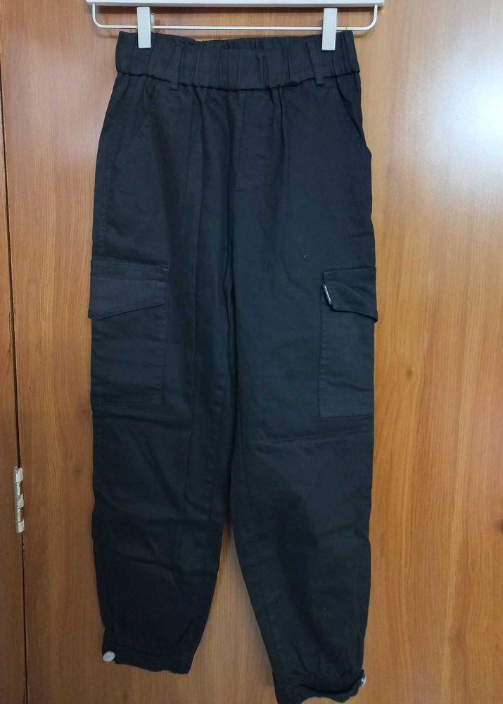 Black Cargo Pants