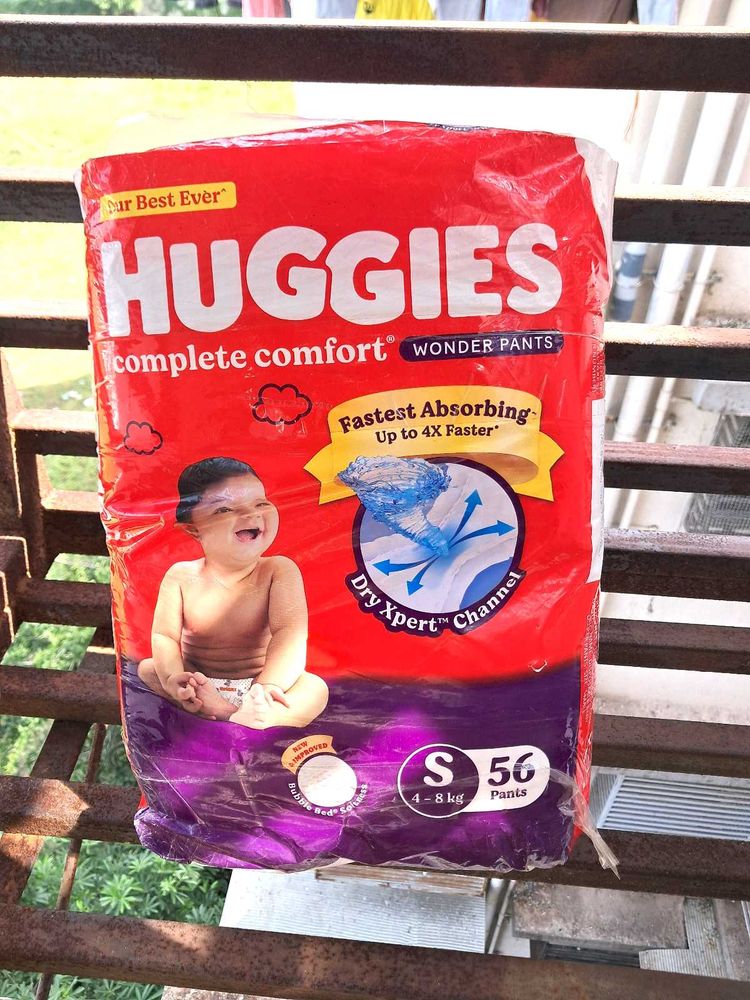 Huggies Baby Diapers S Size, 56 Count