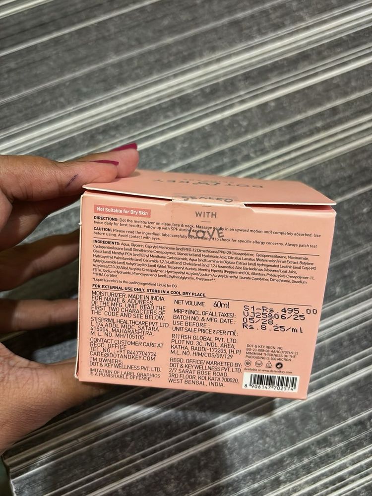 🍉 Dot &amp; Key Watermelon Cooling Moisturiser