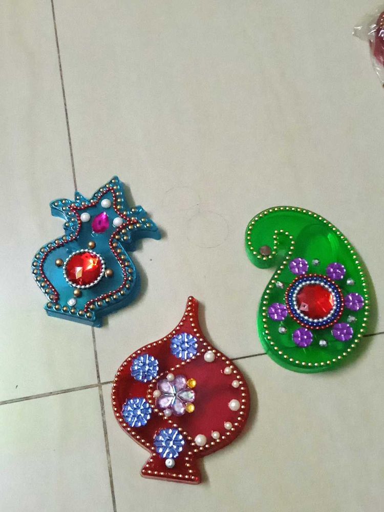 Kumkum Boxes @₹25 each