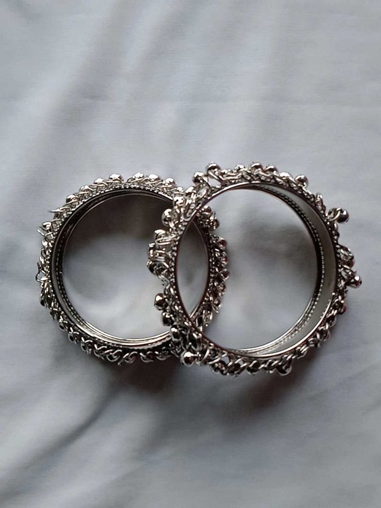 Silver Bangle Set