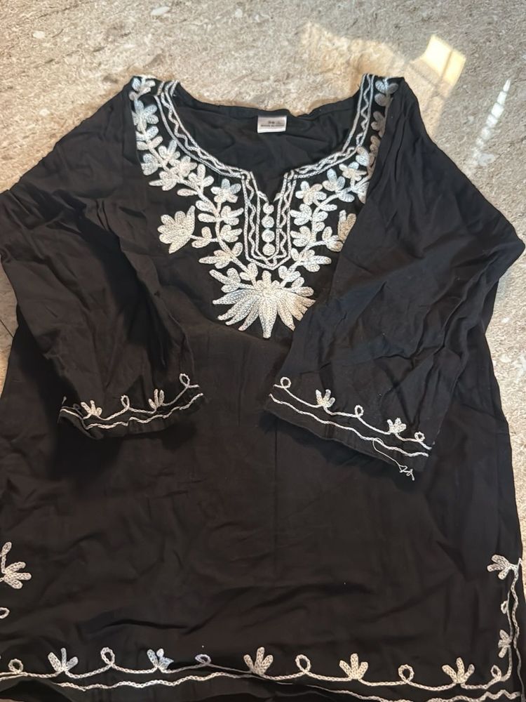 Price Drop Girls Black Kurti