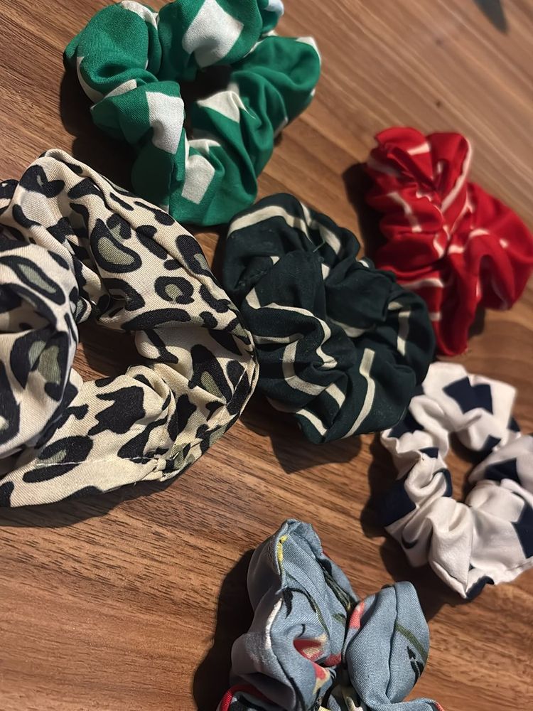 Beautiful Colourful Cloth Scrunchies 🎀