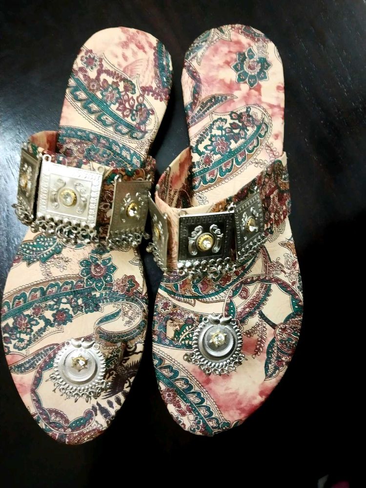 Ethnic Printed Toe Ring Sandals