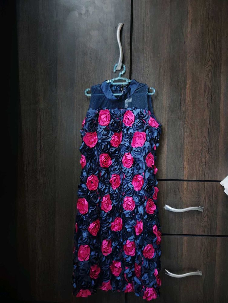 Floral Dress with Rosettes