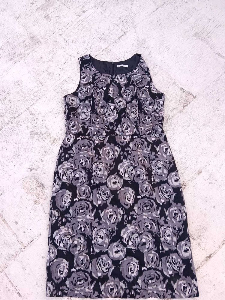 Floral Print Sleeveless Dress
